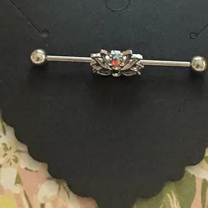 Silver Industrial Bar with Decorative Centerpiece and Silver Finish