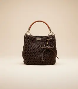 Bolsa artesanal a crochet