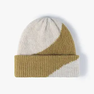 Contrast Wave Beanie Honey