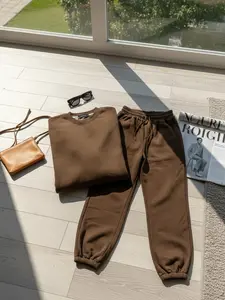 The Essential Crewneck Set – Roasted Espresso Classic Design Versatile Everyday Wear Ideal for Layering Casual Clothes