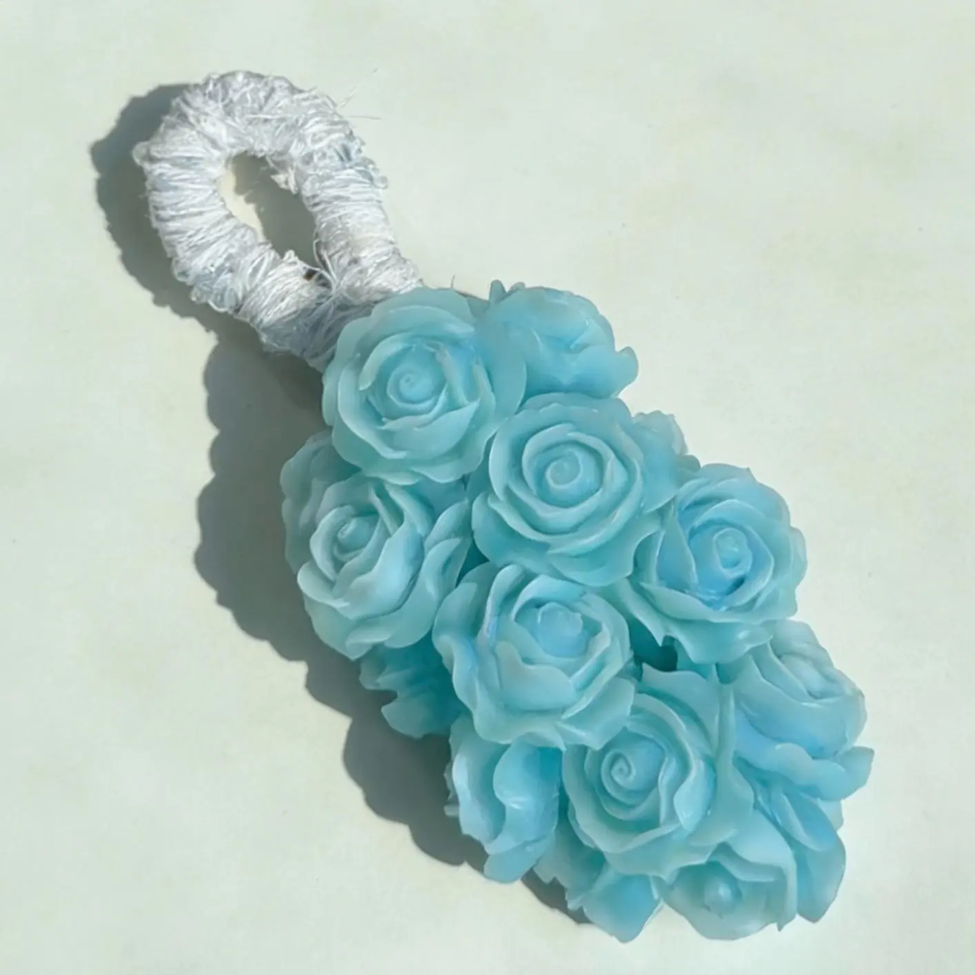 Macaron Flower Soap Bar, Handmade 3D Rose Petal Design in a Grape Shape, Gentle Plant-Based Cleansing for Sensitive Skin, Hangable for Shower & Decor, Fragrance, Body Care, Gift, Floral, Scent