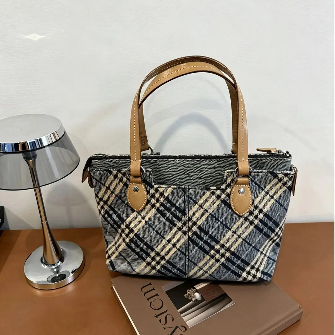 Pre-owned BURBERRY Blue Label tote bag ASA0056