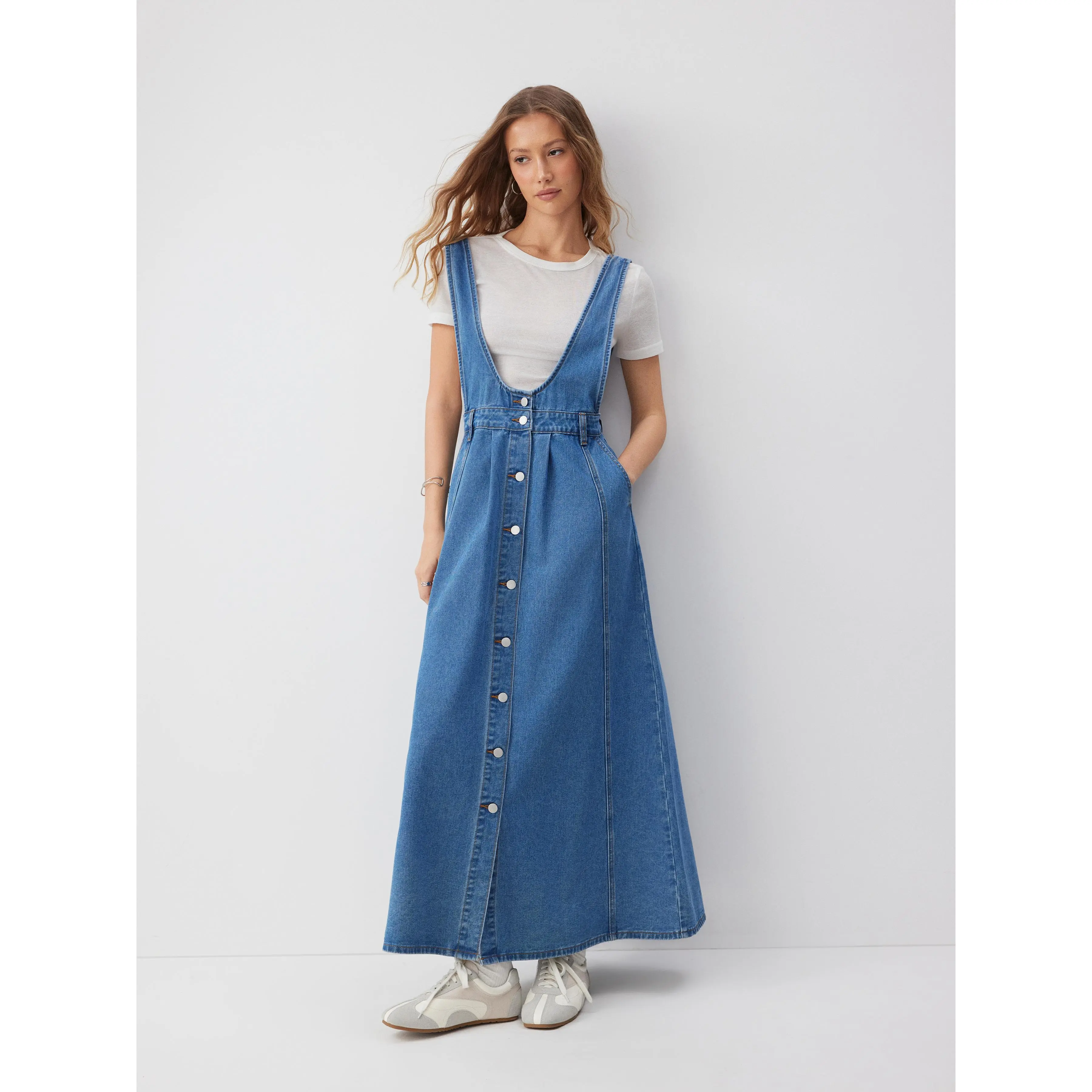Cider Washed Denim Pinafore Maxi Dress With Metal Detail - TikTok Shop Cider Washed Denim Pinafore Maxi Dress With Metal Detail - TikTok Shop