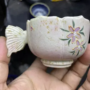 Master Jianzhan handcrafts butterfly patterned tea cups