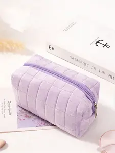 Velvet Makeup Bag, High-End Large Capacity Storage Bag, Portable and Stylish, Ideal for Carrying Essentials, Bulk Purchase Available