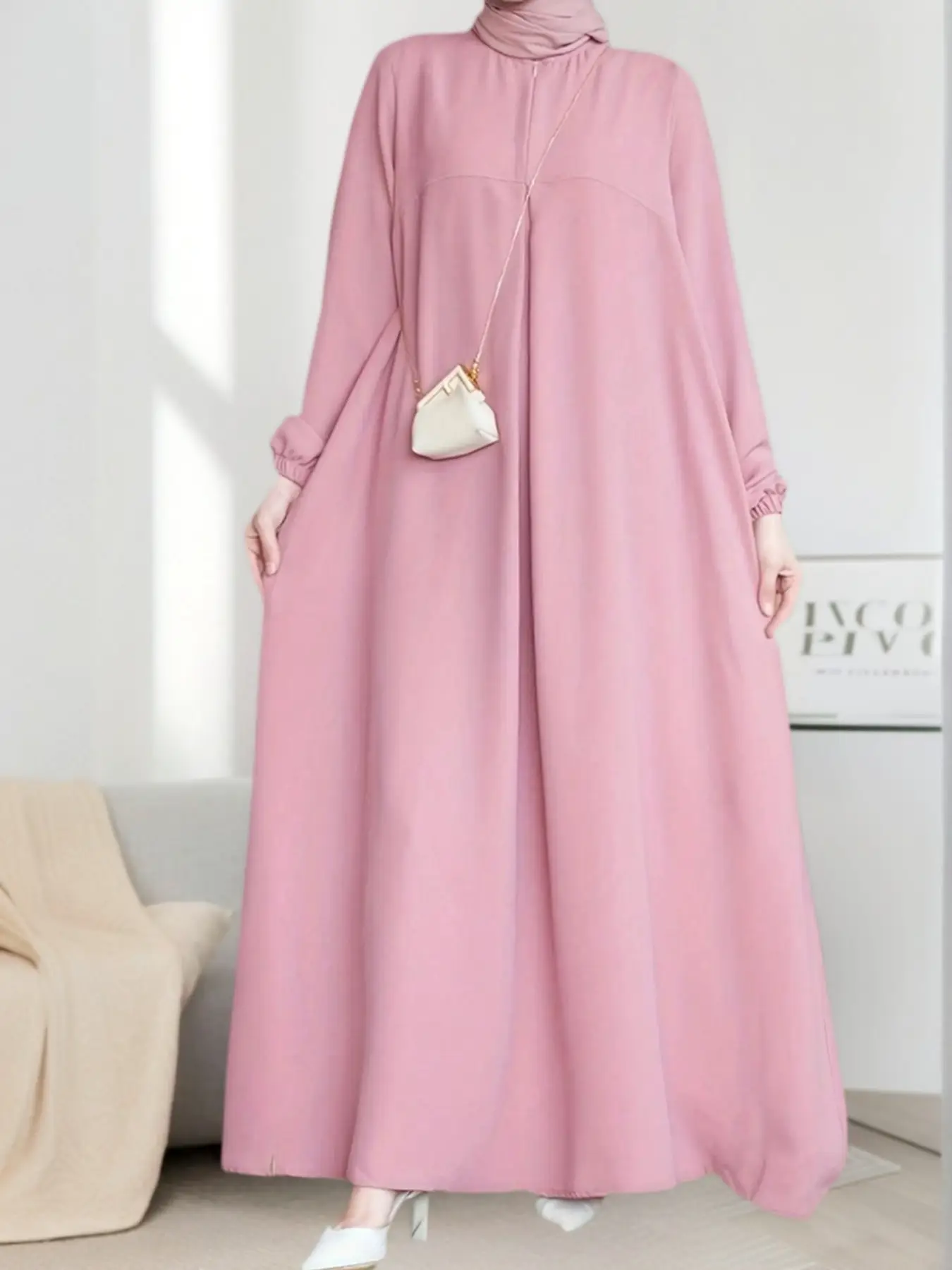 Elegant Women's Loose-Fit Lantern Sleeve Dress, Round Neck Back Zipper Design, All-Season Woven Fabric, Perfect for Home & Festivals