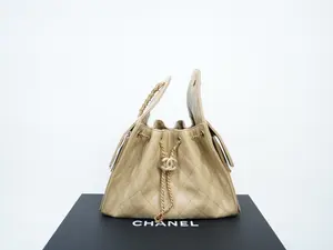 Pre-owned CHANEL caviar calfskin Shoulder Bags Brand New Caviar Quilted Small 25 Handbag Beige
