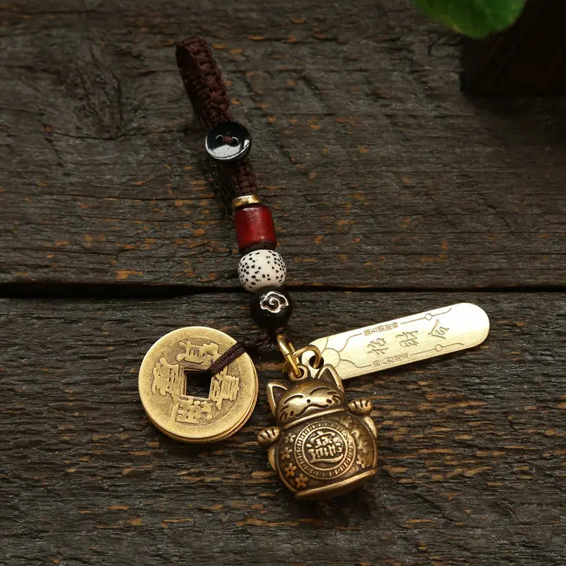 Handmade Feng Shui Blessing Keychain for Bags Parking Key with Lucky Cat Pendant, Three-Animal Decoration, Car & Bag Accessory Gift