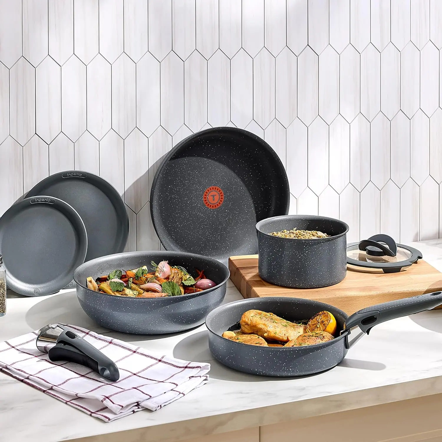 T-fal Ingenio Essentials Cookware Set with Detachable/Removable