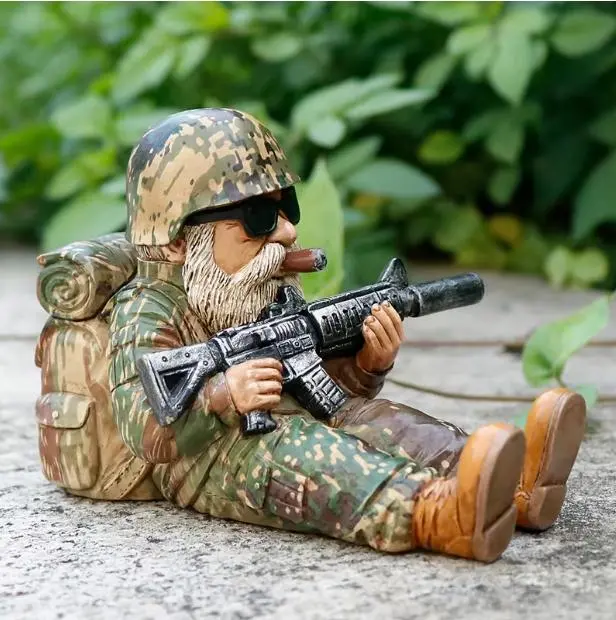 Funny Military-Style Combat Pose Garden Gnome Statue - Indoor Outdoor Lawn Decor, Halloween Christmas Birthday Gift for Friends supply decoration sculpture