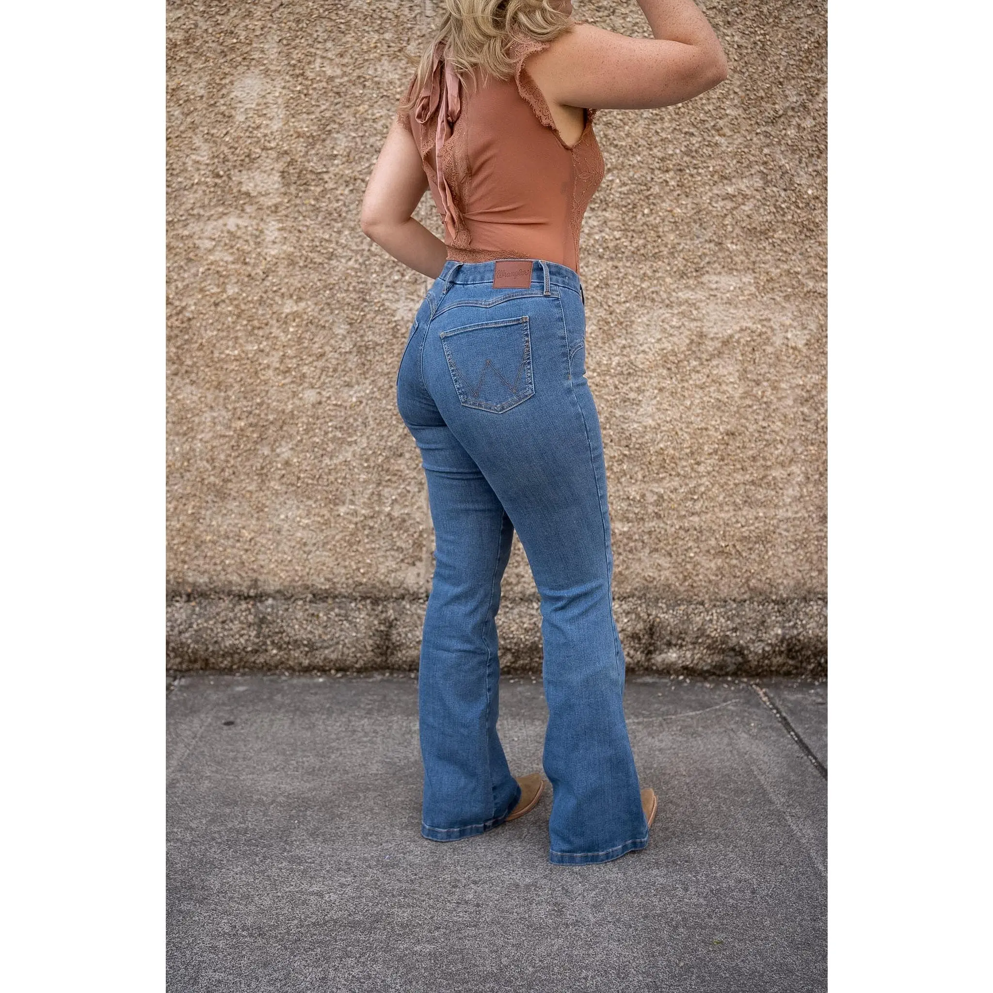 Wrangler Bespoke Saddle Flare Jeans, Cotton, Pocket, Lady, Bottom, Button, Denim, Fit