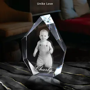 3D Photo Crystal Prestige | Personalized Laser Engraving | 3D-Etched Crystal with your Photo | Iceberg Shape | Engraved Picture in High Quality Crystal