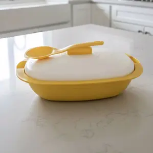 Rice cooker container, 1.7 liter capacity, yellow color.
