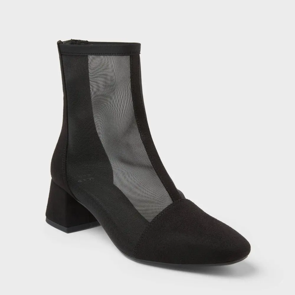 Women’s Celaena Boots with Memory Foam Insole – A