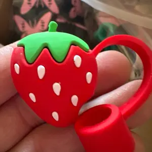 Straw toppers