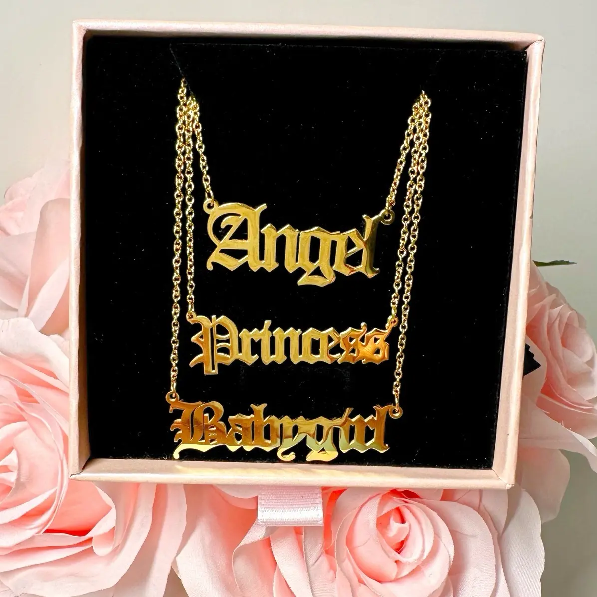 Name necklace