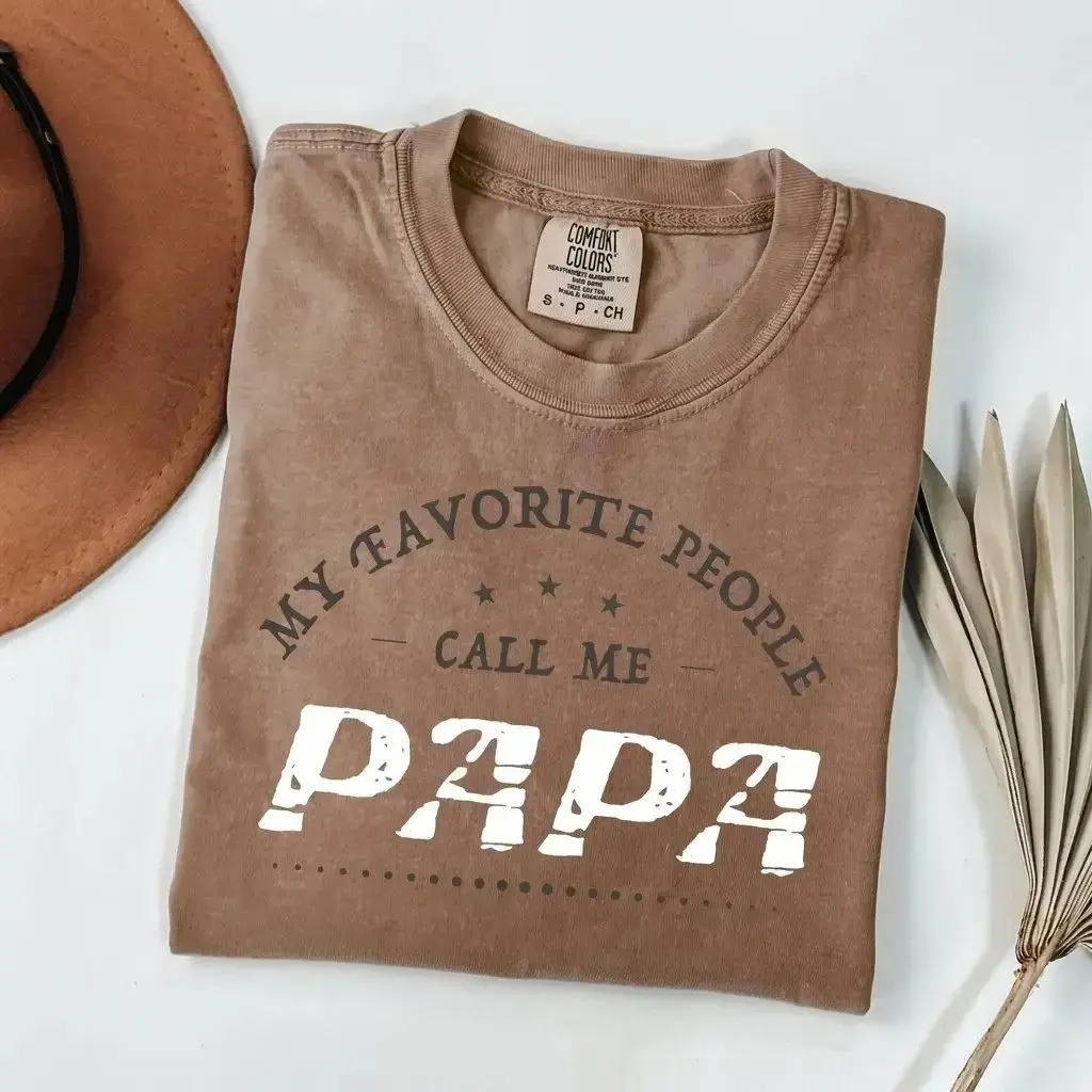 Comfort Colors Custom My Favorite People Call Me Papa Shirt, Personalized Grandpa Tee with Grandkids Names, Funny Father’s Day Gift for Papa Grandpa, Family Matching Unisex Cotton T-Shirt