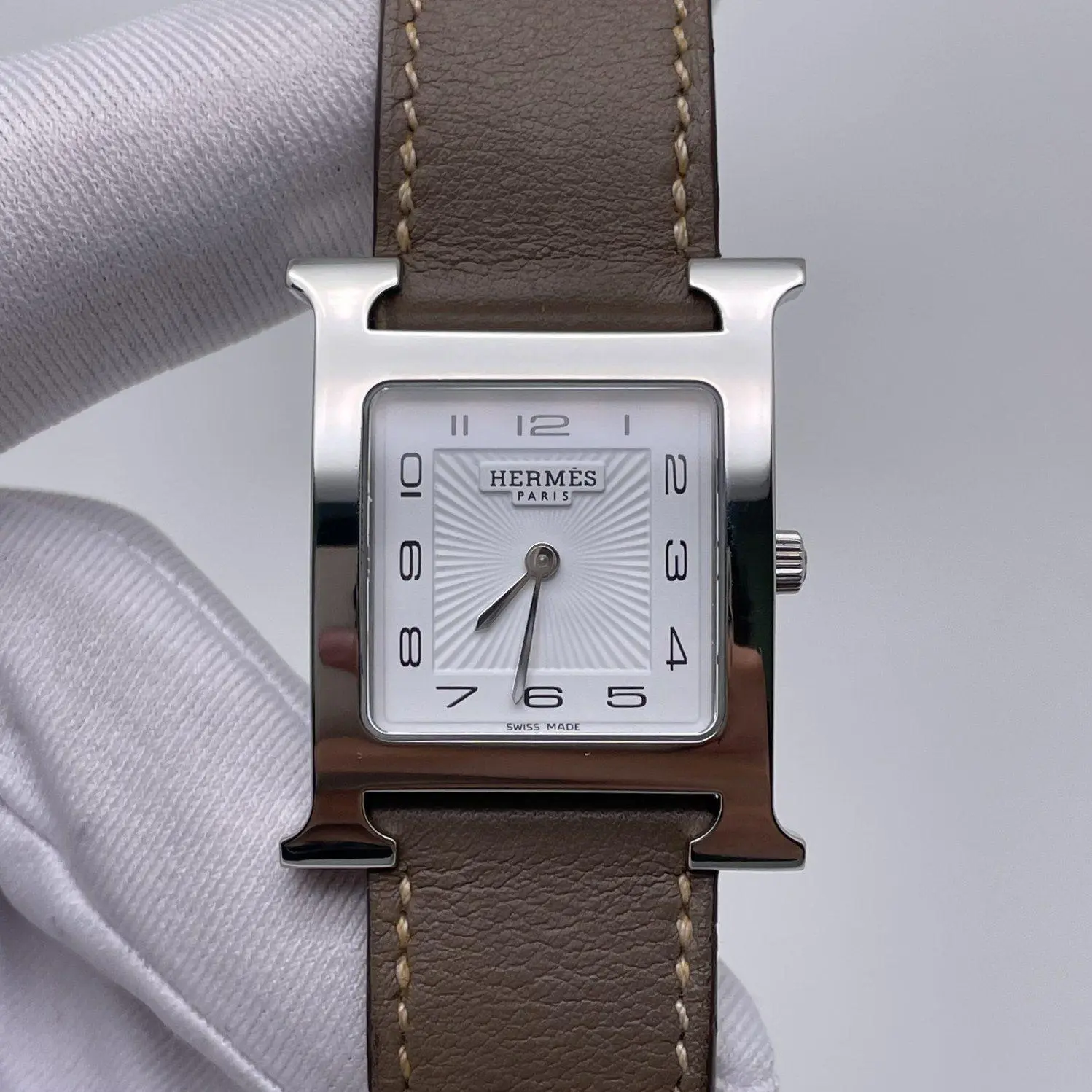Hermès Heure H Watch 26mm Reference： W036784WW00/9392