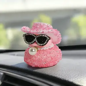 1pc Luxury Rhinestone Duck Car Figurine, Sparkling Pearl Decor Car Dashboard Decor, Unique Cool Car Interior Accessories for Car, Truck, SUV, Perfect Car Gift