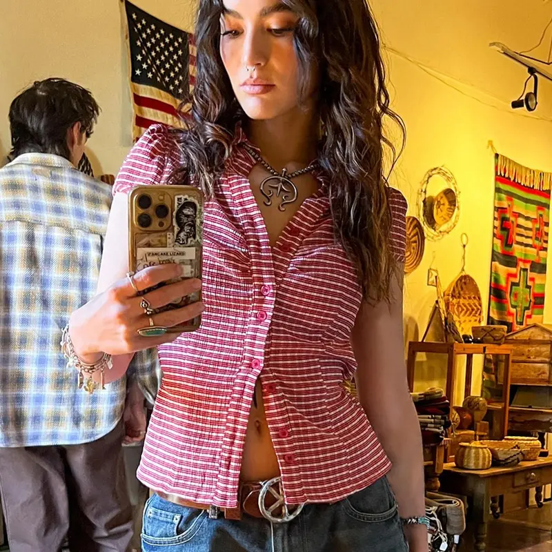 Women's Plaid Aesthetic Shirt, Casual Short Sleeve Fitted Top for Summer, Fashion Women's Top for Daily Wear, Blouse Tops, Casual Style