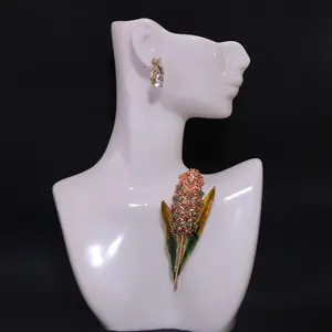 High end women's coat accessories brooch plant flower purple hyacinth lavender high-end feeling brooch chest flower