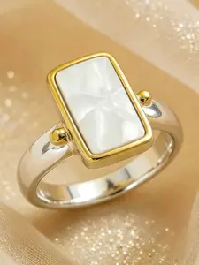 1pc Elegant Silver-Plated Asymmetrical Square Pattern Shell Decor Ring, Suitable For Daily Wear And As A Gift For Occasions Like Valentine's Day And Parties