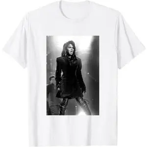 Singer Janet Jackson Live On Tour By Stephen Wright T-Shirt