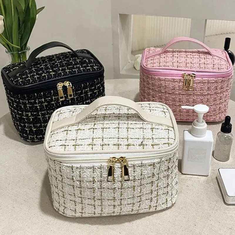 Elegant Tweed Makeup Bag for Women Large Capacity Cosmetic Organizer Travel Toiletry Case with Handle and Zipper