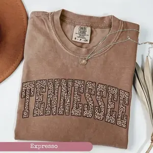 Comfort Colors Leopard Tennessee Shirt, Vintage Tennessee Graphic Tee, Retro Tennessee State Travel T-Shirt, Tennessee Sports Fan Gift, College Style University Student Shirt, Southern Aesthetic Casual Tee for Women & Men