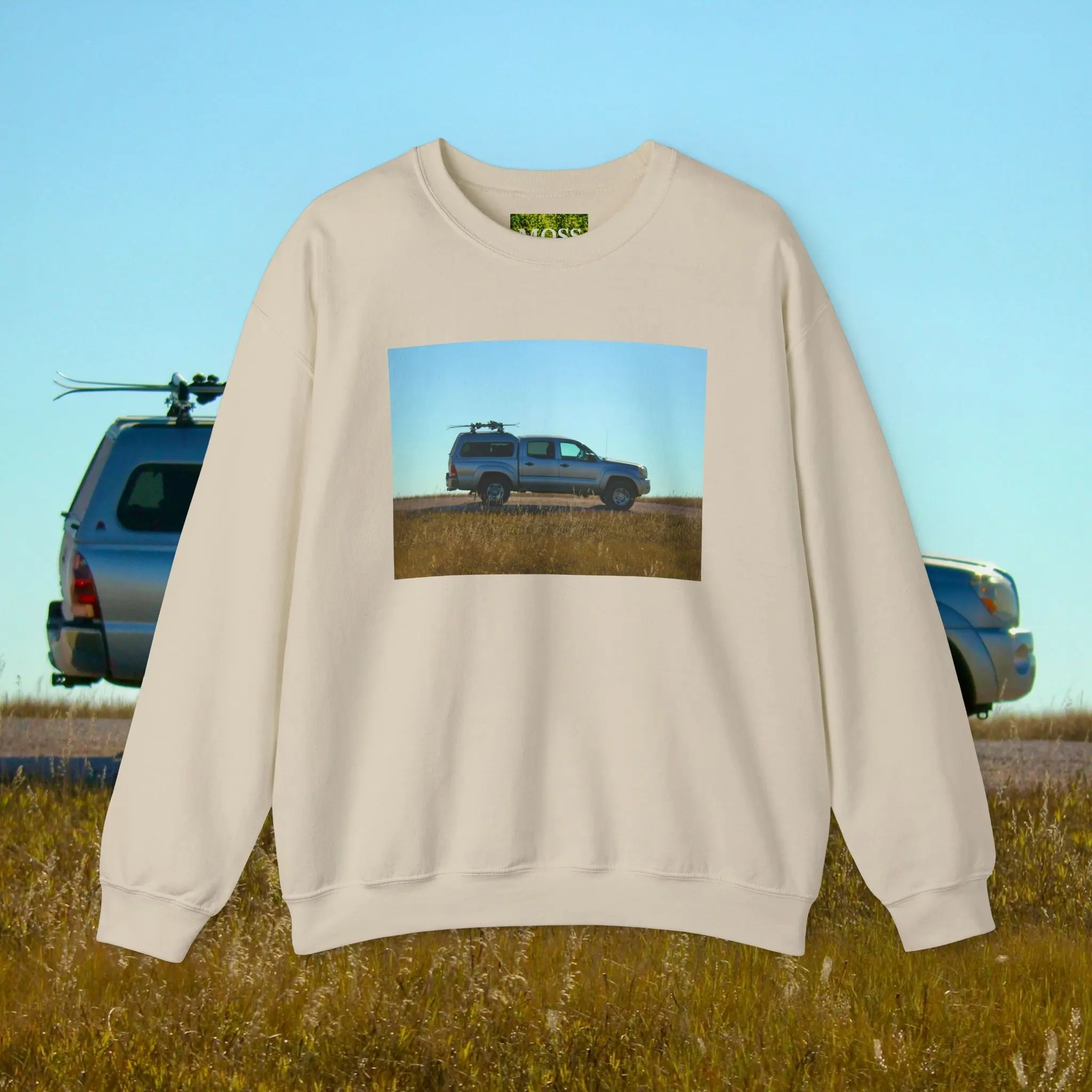 MOSS, Lost Skier: Unisex Heavy Blend™ Crewneck Sweatshirt