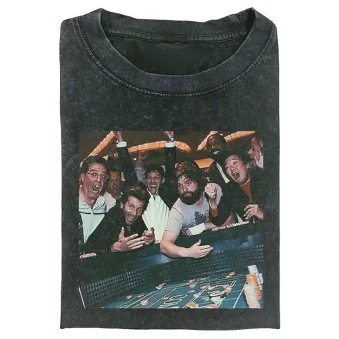 Comfort Colors Vintage The Hangover Playing Poker Crewneck T-shirt, Funny The Hangover Movie Tee Gift For Boyfriend Menswear Top Streetwear
