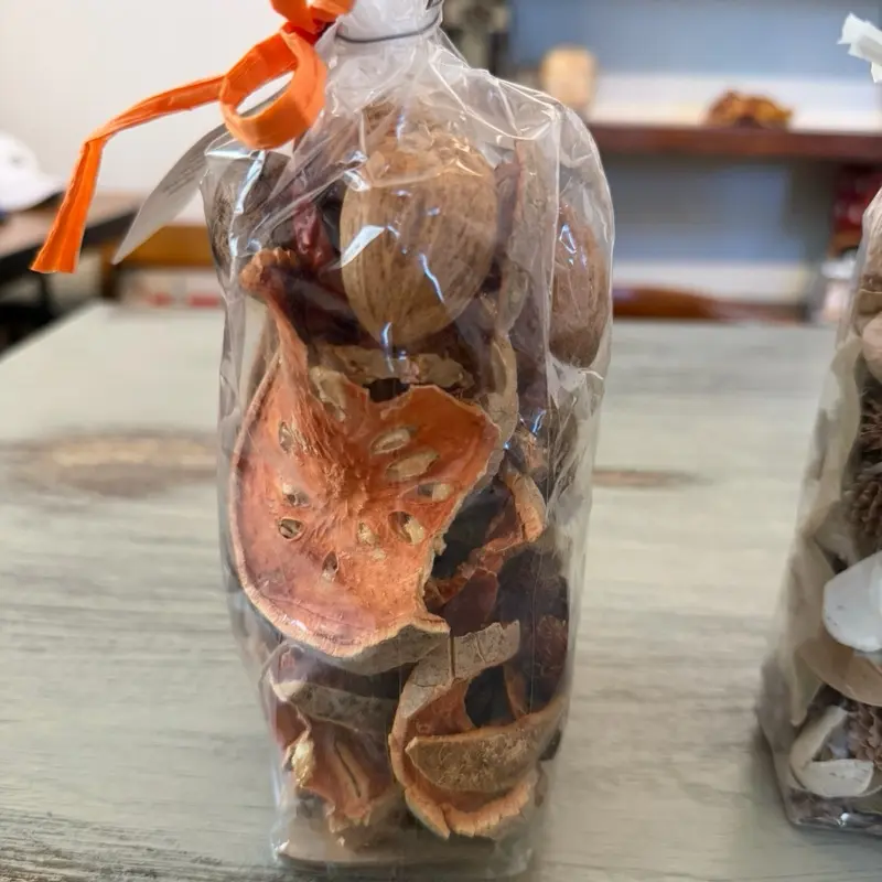 Potpourri, Natural Fragranced Dry Flower Mix for Home Decor, Living Room & Bedroom Air Freshener