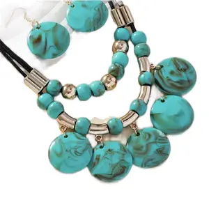 Green and Earrings and Necklace Set for Adults - Beautiful Statement Piece with Turquoise Beads and Gold Accents