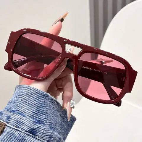 Classic Fashion Decorative Glasses for Women, Trendy Shades, Trending Glasses, Stylish Shades, Perfect for Parties, Street Photography, Fashion Shows, Daily Wear, Casual Style