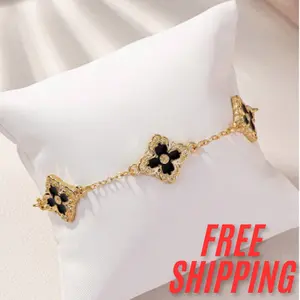 1pc Summer Cool & Luxurious Four Leaf Clover & Floral Bracelet For Women, With Vintage Character And High-End rings cool grey