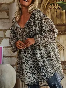 Plus Size Women's Leopard Print Loose Shirt, Casual Everyday Long Sleeve Woven Top, All Seasons Button Up Blouse, All Seasons Fitted Design, Button Front Style, Casual Classy Fashion
