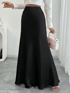 A black high-waisted Elegant chic dress with a large maxi skirt for women, suitable for summer, suitable for dating, light dinner parties, etc.