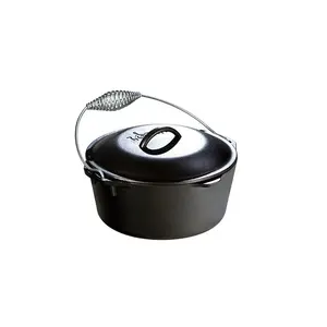 lodge 9- quart cast iron Dutch Oven