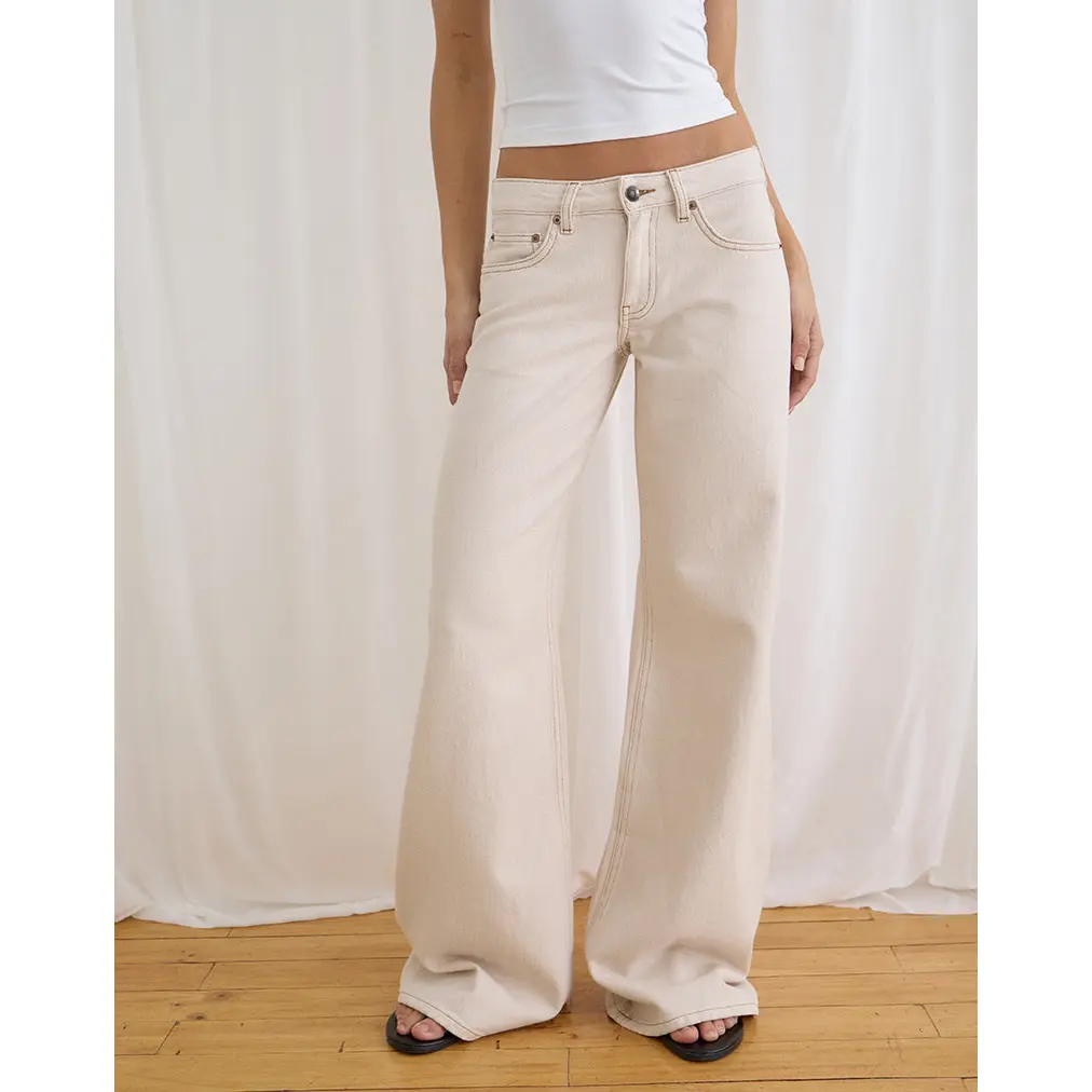 Low Rise Slouchy Flare Jeans in Twill Off White