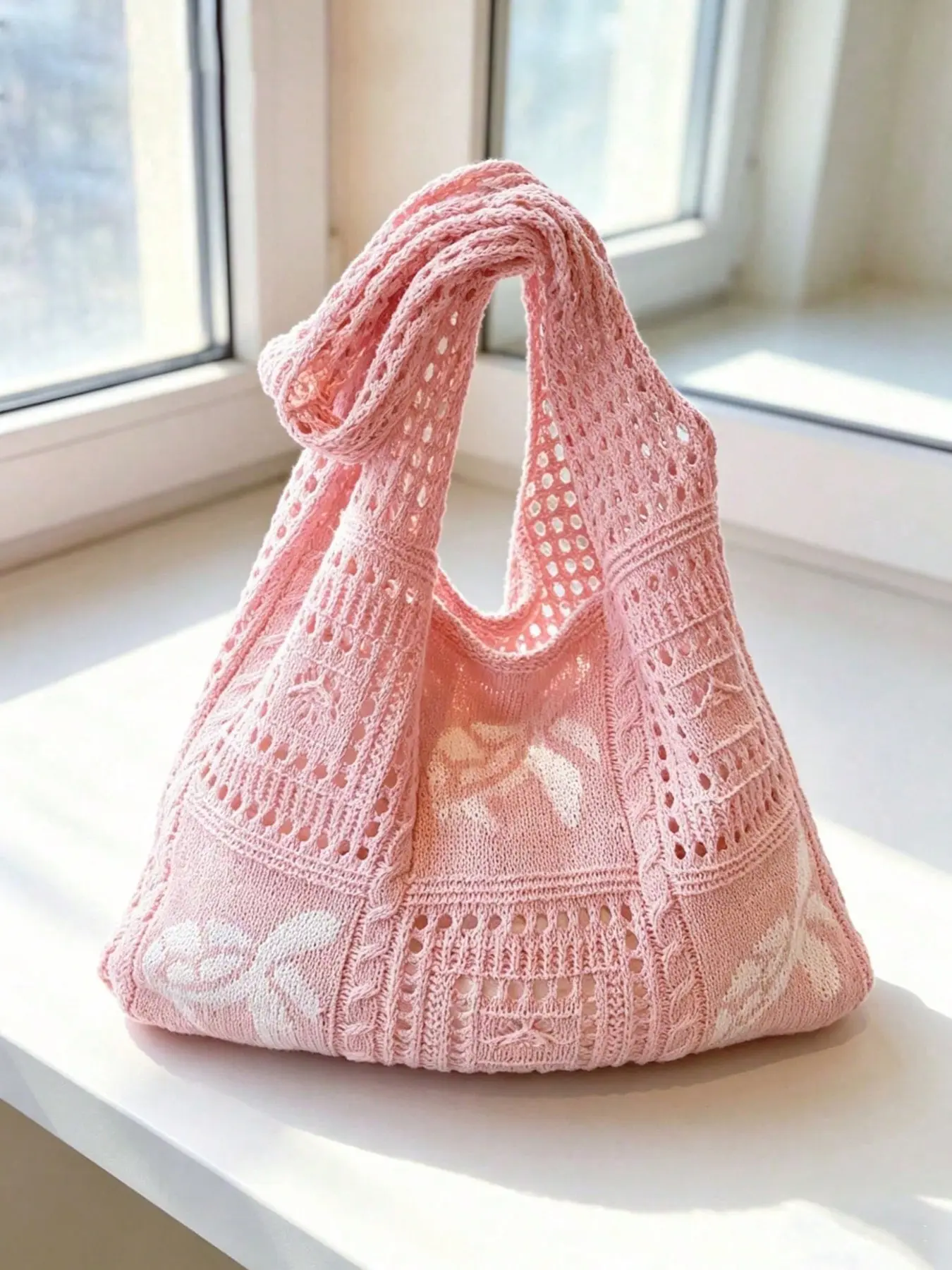 Bohemian Style Multicolor Crossbody Bag, Sea Turtle Pattern Crochet Design, Large Capacity Open-Top Tote Bag, Beige Polyester Material With Vintage Handmade Feel And Summer Vibe. Suitable For Casual Outings And Beach Vacations, Beach Tote Bag
