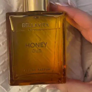 BellaVita Luxury's Honey Oud Extra Sweet | 100ml+20ml Perfumes | Unisex Eau De Parfum | Patchouli, Vanilla, Bergamot | Long Lasting