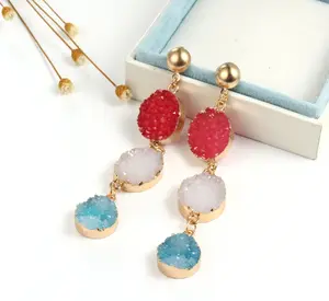 E106- Long Oval Quartz Earrings!