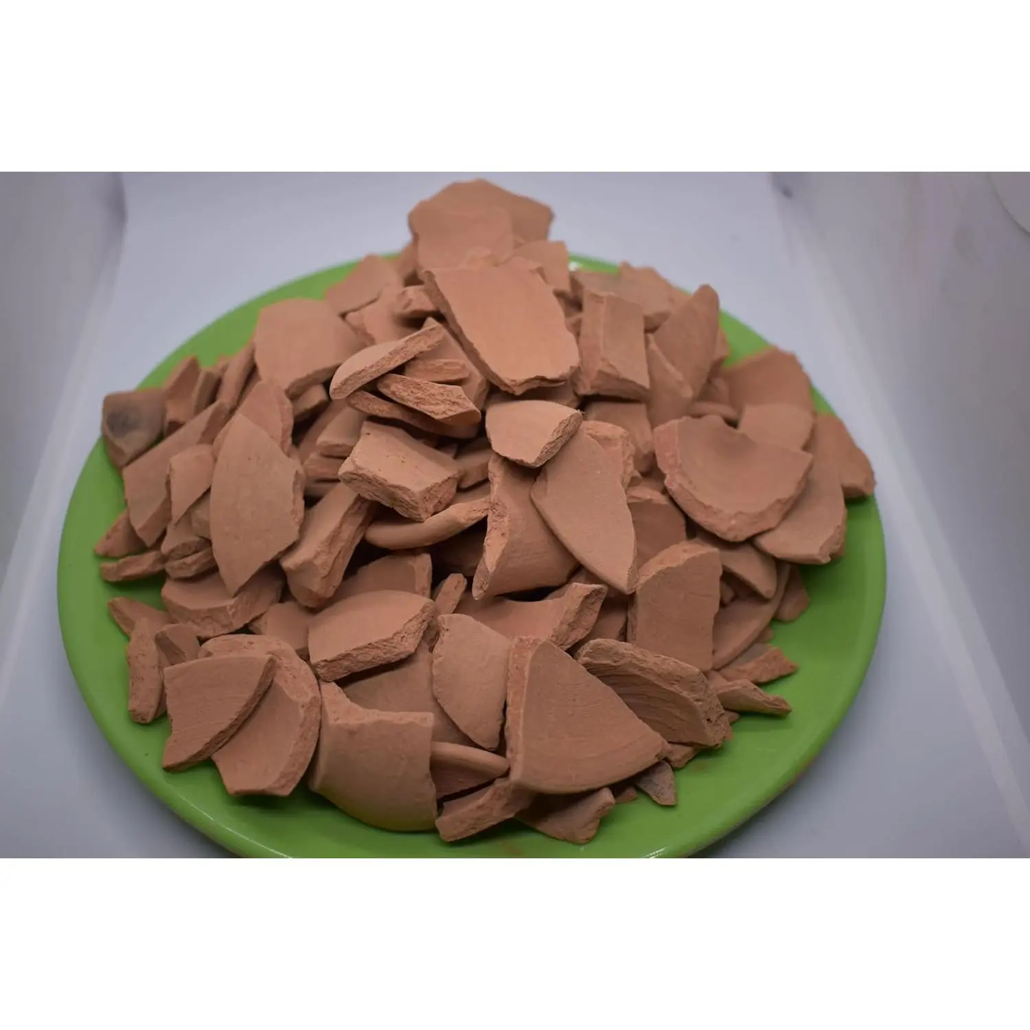 SMBK Edible Red Clay Chips, 3.4oz (110gm), Ready to Eat, Natural, Unflavored, Red