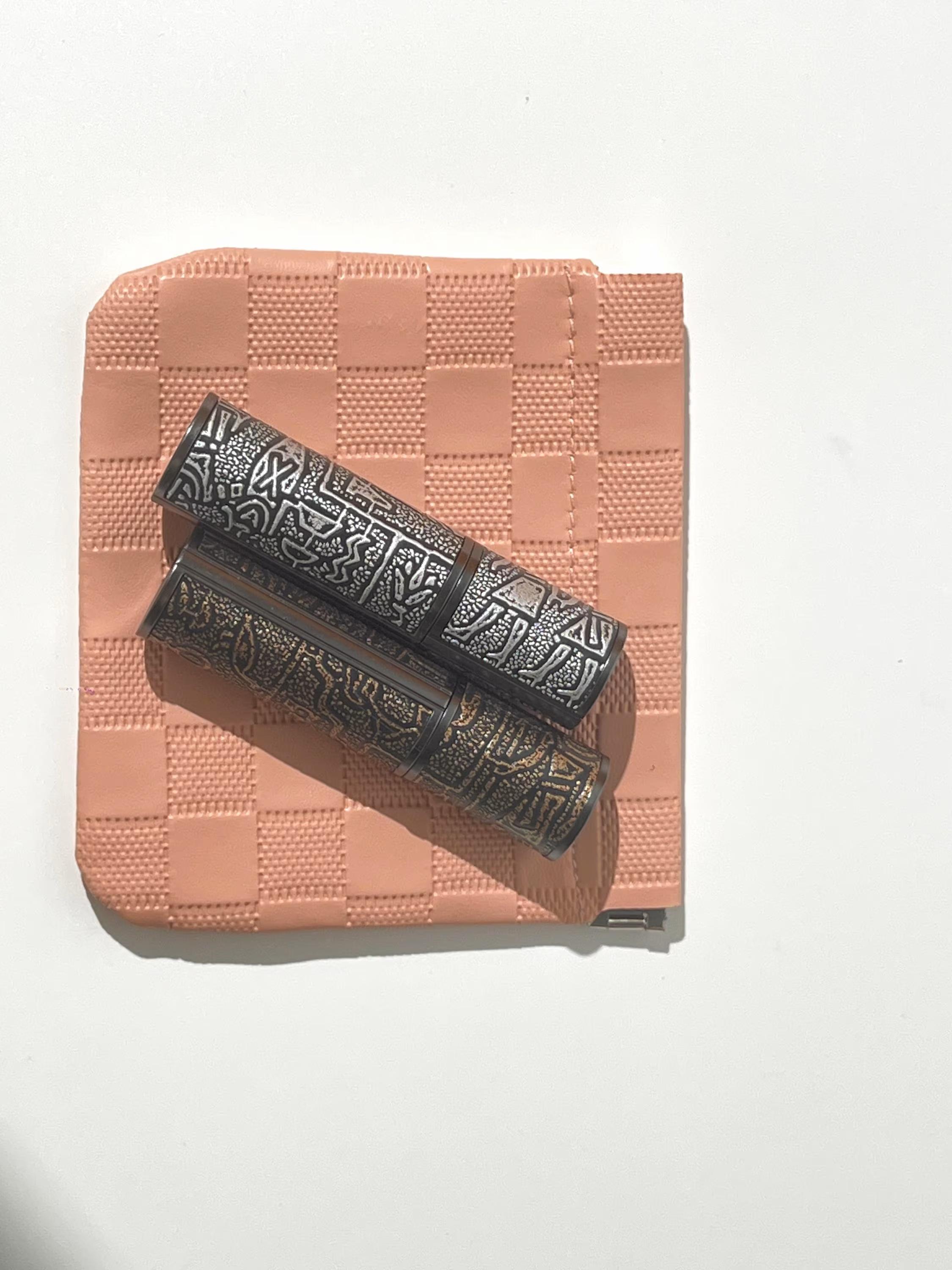 Luxury on the Go: The Vintage Perfume Sprayer You Need