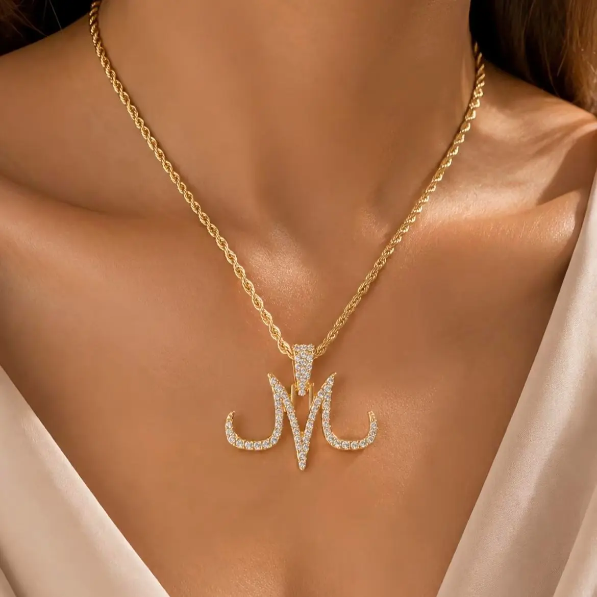 CELIKY US Minimalist Horn Pendant Necklace with Cubic Zirconia, Gold or Silver Waterproof Alloy, Tarnish Resistant Party Jewelry for Women, Female, Horn Shape, Long, Metal Coating