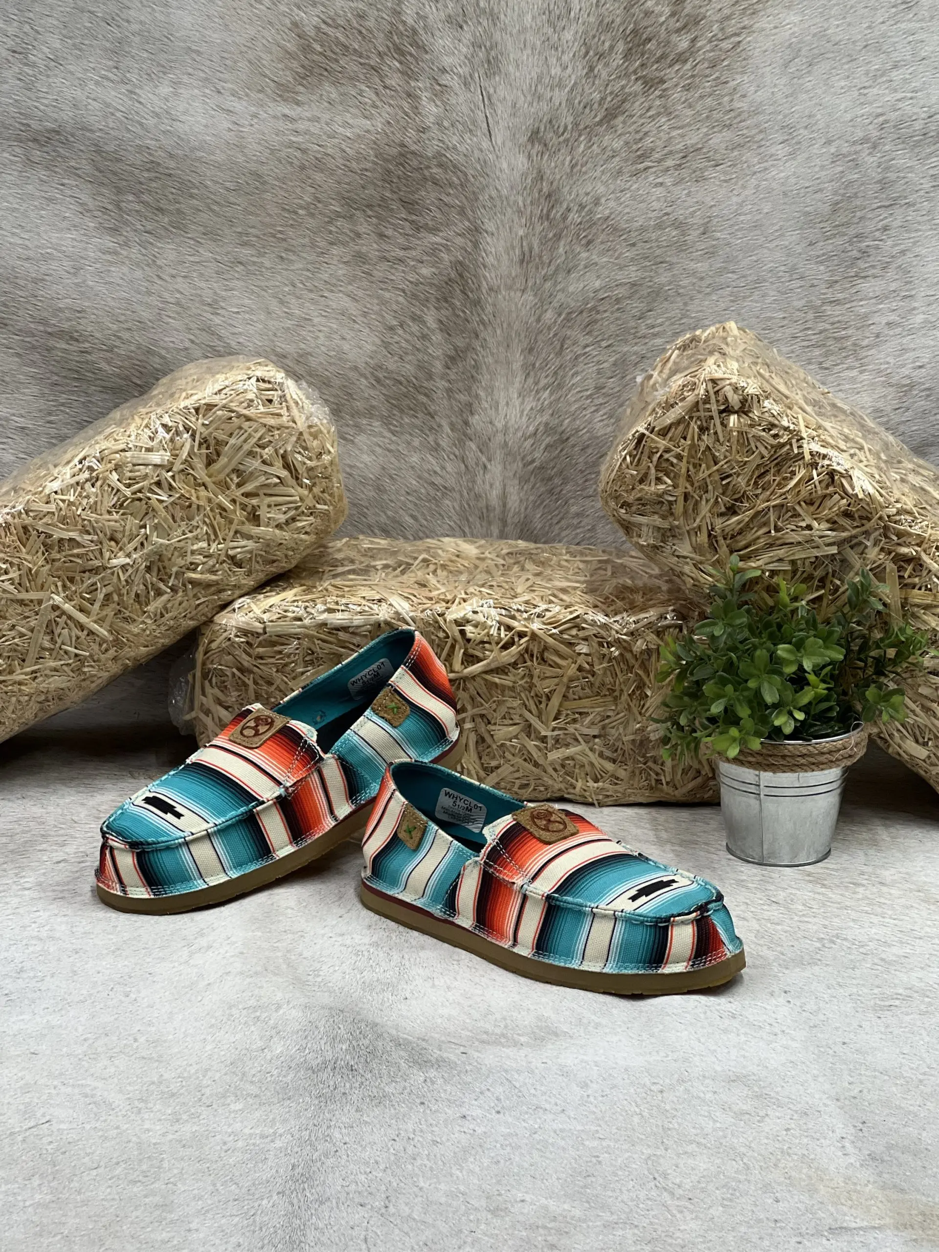 Twisted X Women's Hooey Slip on Sunset Serape