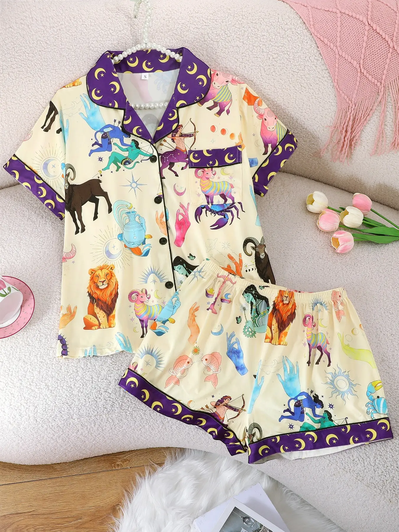Women's Summer Cool Short Sleeve Shirt Sleepwear Loungewear Set, 2-Piece Casual Animal Print Pyjama Set, Fitted Elastic Shorts, All Seasons Comfortable Wear