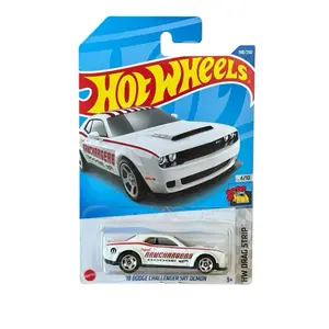Hot Wheels ‘18 Dodge Challenger SRT Demon HW Drag Strip 1:64 Diecast Car