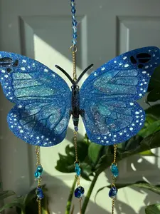 Butterfly Cycle Sun Catchers - Elegant Design for Home Decor with Butterfly Motif and Natural Elements