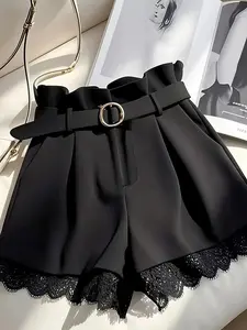 Elegant Patchwork Contrast Lace Shorts, Casual Style Fitted Natural Waist Pants, Button Fly Closure, Includes Belt, Women's Fashion, Womenswear